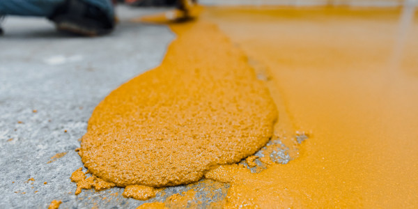 Rehabilitación y Restauración de Fachadas Loeches · Pintura de Impermeabilización y Aislamiento Térmico